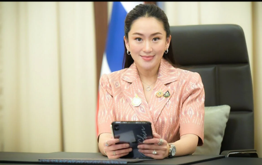 MK Thailand Tangguhkan Jabatan PM Paetongtarn Imbas Kasus Telepon dengan Hun Sen